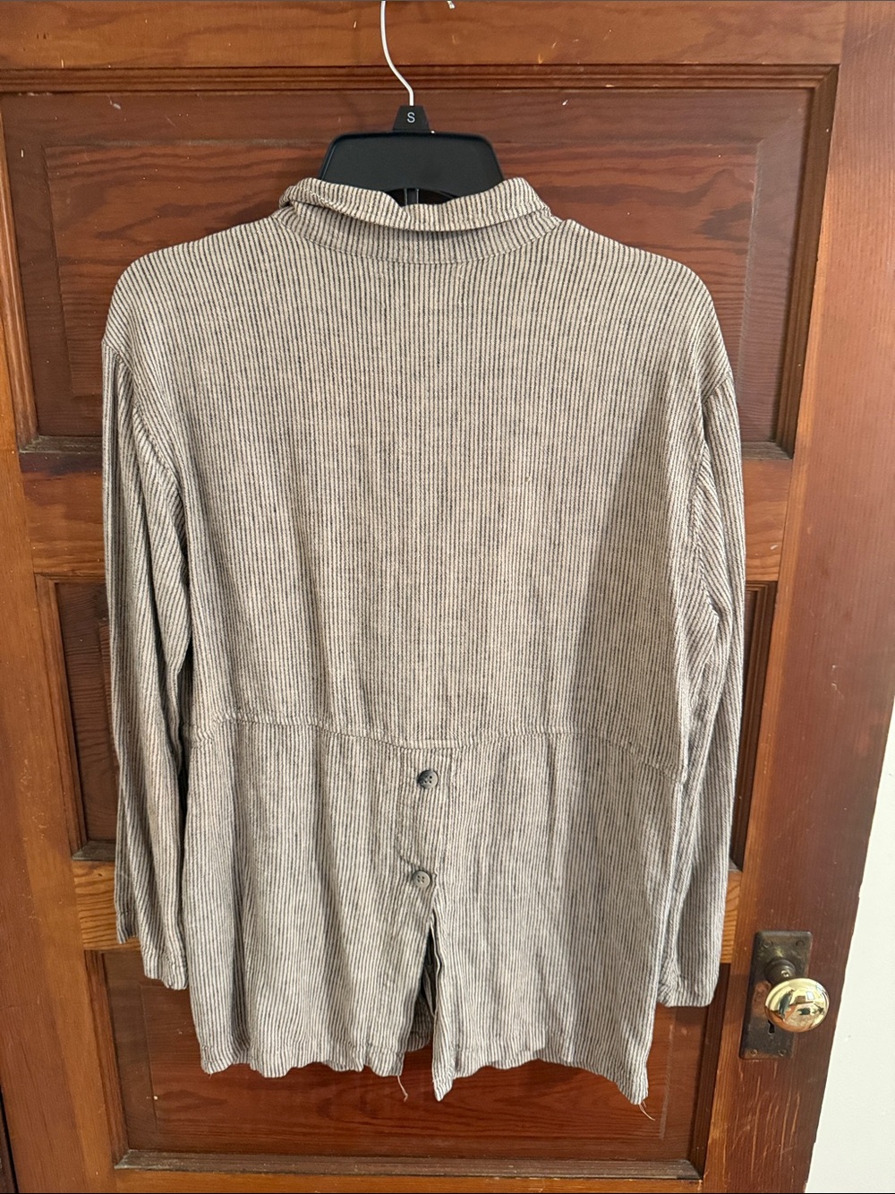 Light Beige Ribbed Button-Front shirt - Picture 2 of 2